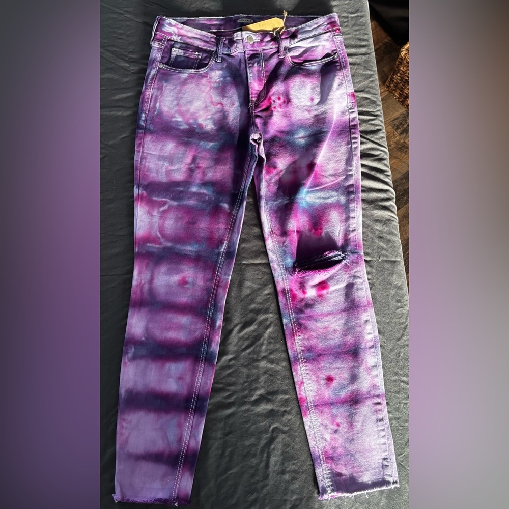 Old Navy Purple and Blue Tie-Dye Women Jeans